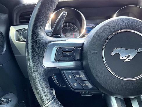 Used 2015 Ford Mustang GT Premium RWD image 18