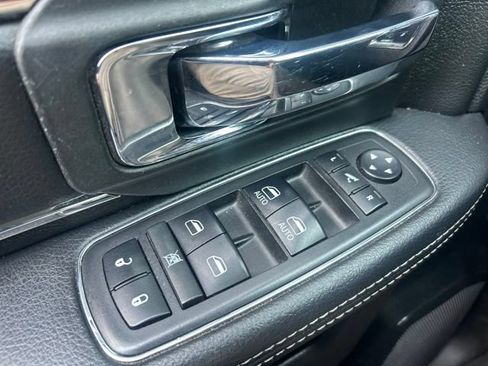 Used 2018 RAM 2500 Laramie AWD/4WD image 15