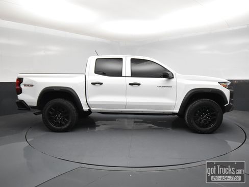 Used 2025 Chevrolet Colorado Trail Boss image 51