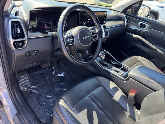 Used 2022 Kia Sorento SX FWD image 13