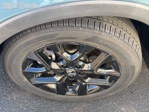 Certified 2025 Honda HR-V Sport image 7