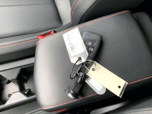 Used 2024 Volkswagen Tiguan Wolfsburg Edition image 11