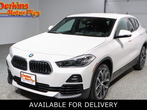 Used 2022 BMW X2 sDrive28i FWD image 1