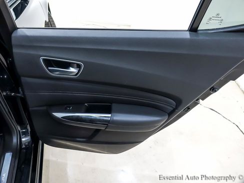 Used 2019 Acura TLX FWD image 28