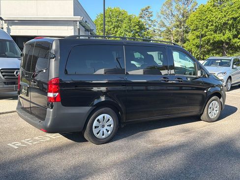 Used 2023 Mercedes-Benz Metris Passenger image 14