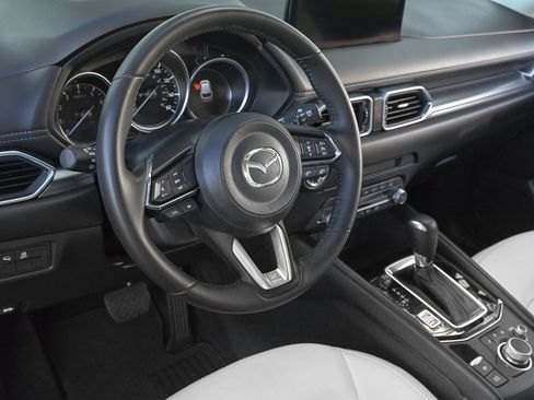 Certified 2025 MAZDA CX-5 AWD 2.5 S w/ Preferred Package image 12