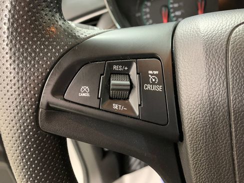 Used 2020 Chevrolet Trax LS w/ Tint and Cruise Package FWD image 10