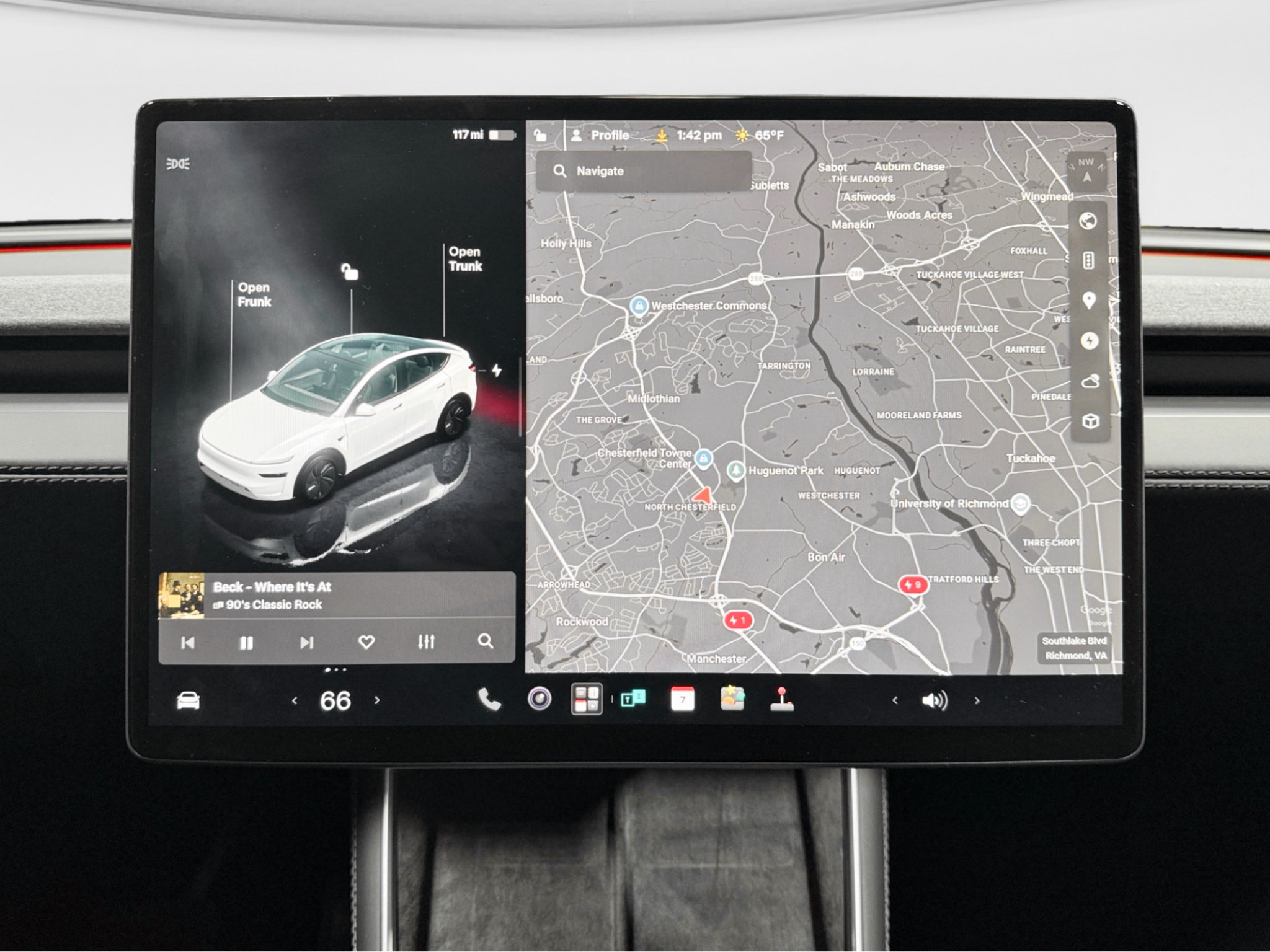 Used 2026 Tesla Model Y 2WD image 9