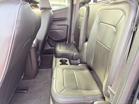 Used 2018 Chevrolet Colorado ZR2 image 12