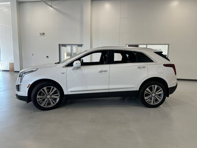 Certified 2025 Cadillac XT5 Premium Luxury AWD/4WD image 4