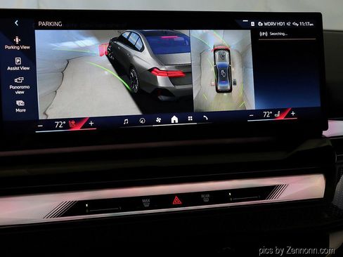 Used 2026 BMW 550e xDrive image 22