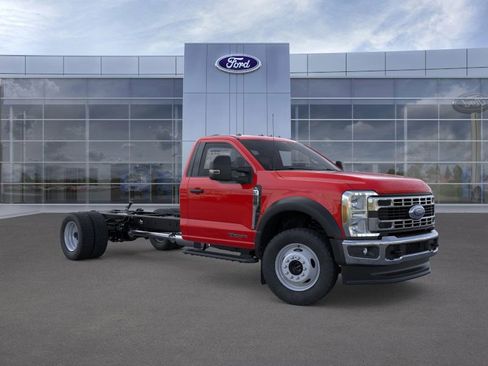 New 2025 Ford F550 4x4 Regular Cab Super Duty image 7