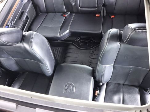 Used 2018 RAM 2500 Laramie w/ Convenience Group image 29