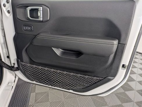 Used 2021 Jeep Wrangler Unlimited Sahara w/ Dual Top Group image 31