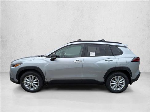 New 2026 Toyota Corolla Cross LE FWD image 5