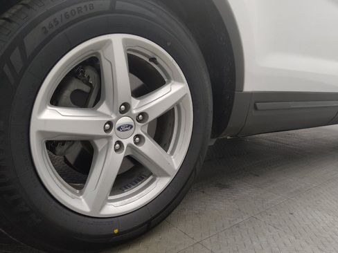 Used 2019 Ford Explorer FWD image 31