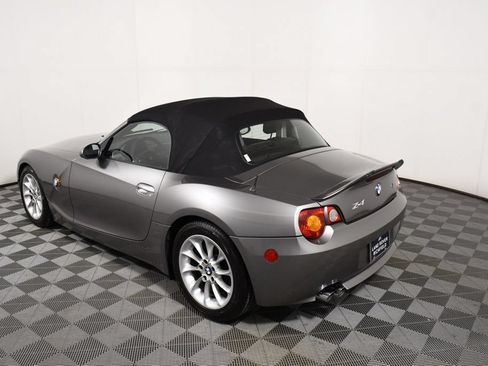 Used 2003 BMW Z4 2.5i RWD image 4
