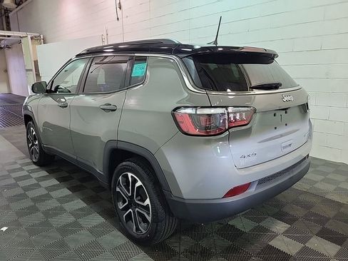Used 2022 Jeep Compass Limited AWD/4WD image 3