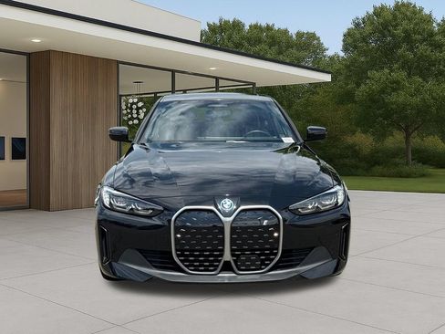 Certified 2023 BMW i4 eDrive40 RWD image 4