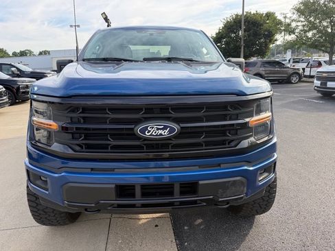 Used 2024 Ford F150 XLT AWD/4WD image 3