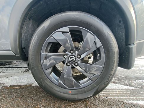 Used 2026 Nissan Rogue SV w/ Cold Weather Package image 10