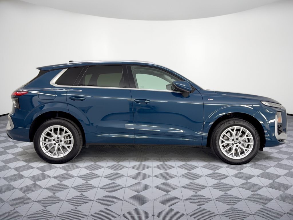 Used 2026 Audi Q3 quattro 2.0T AWD/4WD image 8