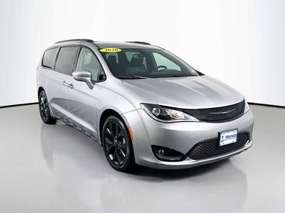 Used 2020 Chrysler Pacifica Touring-L Plus w/ S Appearance Package