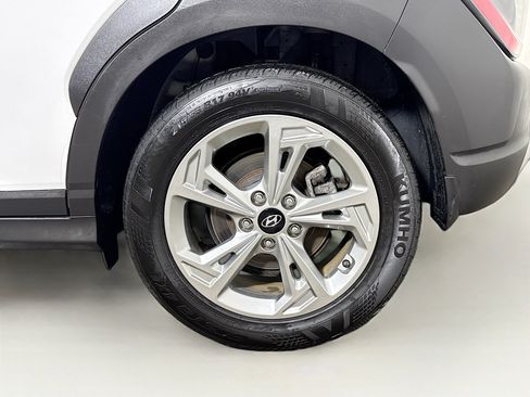 Used 2023 Hyundai Kona SEL w/ Convenience Package AWD/4WD image 29