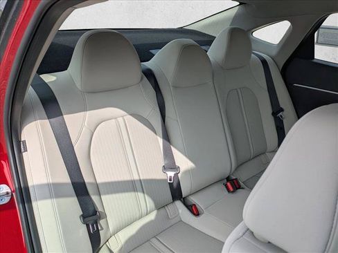New 2025 Hyundai Sonata SE FWD image 18