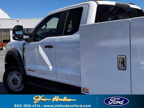 New 2025 Ford F450 XL image 13