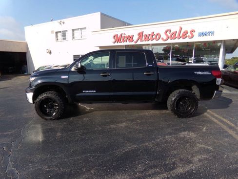 Used 2012 Toyota Tundra 4x4 CrewMax w/ TRD Off-Road Pkg image 2