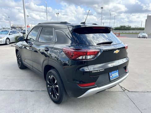 Used 2023 Chevrolet TrailBlazer LT w/ Convenience Package image 5