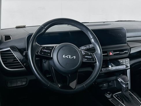 Used 2025 Kia Seltos S FWD image 18