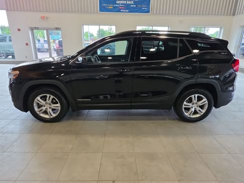 Used 2020 GMC Terrain SLE w/ Driver Convenience Package FWD image 12