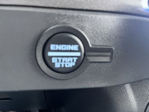 New 2025 Ford Bronco Badlands w/ Sasquatch Package AWD/4WD image 16