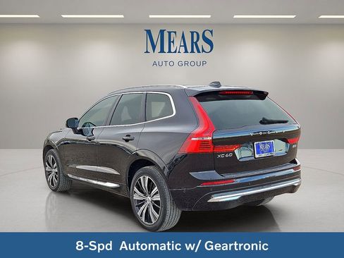 Certified 2023 Volvo XC60 B5 Plus w/ Climate Package image 5