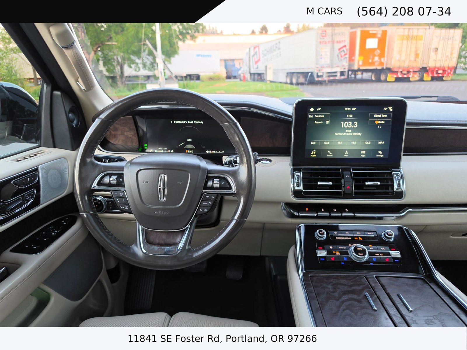 Used 2018 Lincoln Navigator L Reserve w/ Technology Package AWD/4WD image 14