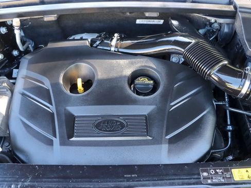 Used 2017 Land Rover Range Rover Evoque HSE image 41