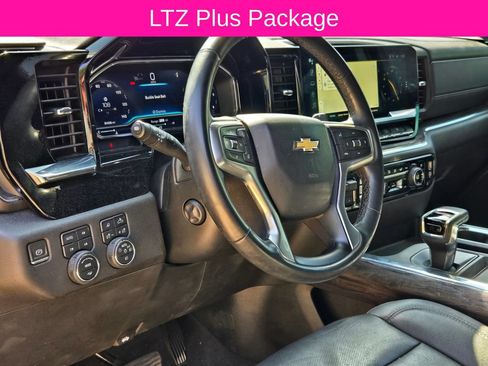 Used 2023 Chevrolet Silverado 1500 LTZ w/ LTZ Convenience Package II AWD/4WD image 13