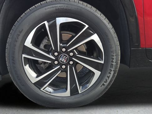 Used 2025 Buick Enclave Sport Touring w/ Power Package FWD image 39
