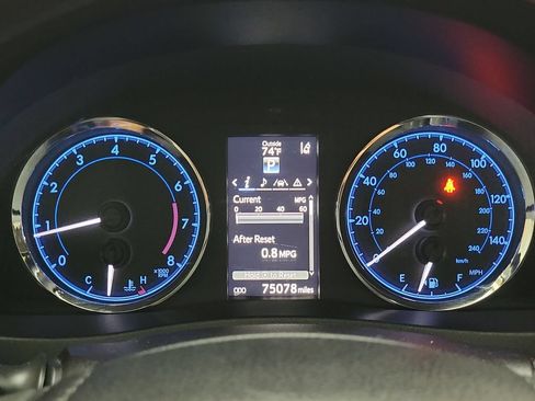 Used 2017 Toyota Corolla XLE FWD image 14