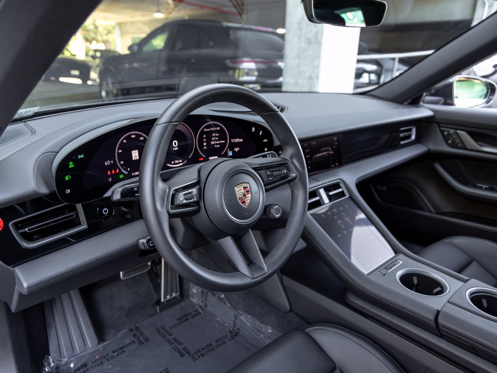 Certified 2026 Porsche Taycan AWD/4WD image 4