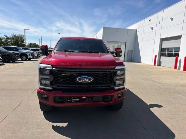 Used 2023 Ford F250 Lariat w/ Lariat Ultimate Package AWD/4WD image 2