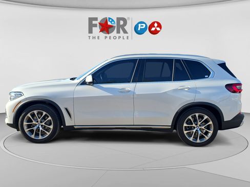 Used 2021 BMW X5 xDrive40i AWD/4WD image 2