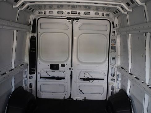 Used 2022 RAM ProMaster 2500 FWD image 19