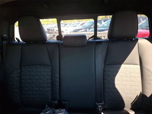 New 2025 Toyota Tacoma TRD Sport image 13