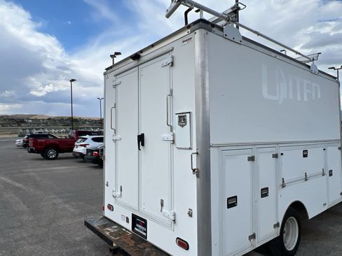 Certified 2019 Ford Transit 350 138 DRW w/ Interior Upgrade Package RWD image 12