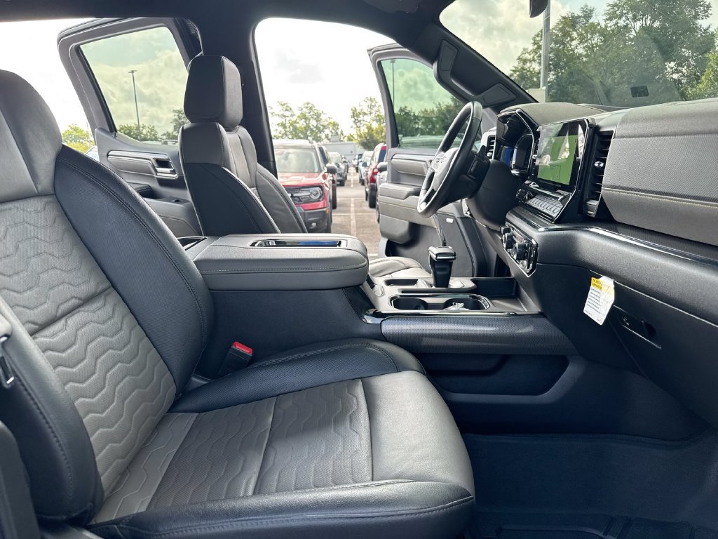 Used 2022 Chevrolet Silverado 1500 ZR2 AWD/4WD image 22