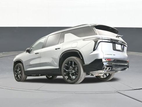 Used 2024 Chevrolet Traverse RS w/ LPO, Floor Liner Package AWD/4WD image 47