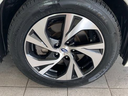Used 2025 Subaru Legacy w/ Popular Package #1A AWD/4WD image 16